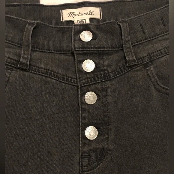 Madewell 10" High-Rise Yoke Detail Button Front Roadtripper Jeans - Picture 6 of 15